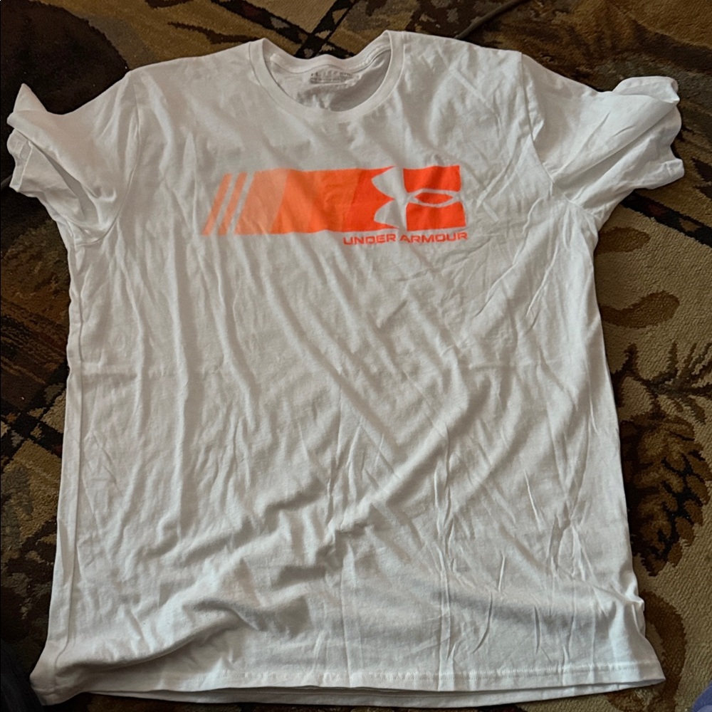 Under Armour women’s  Tee in White and Neon Orange